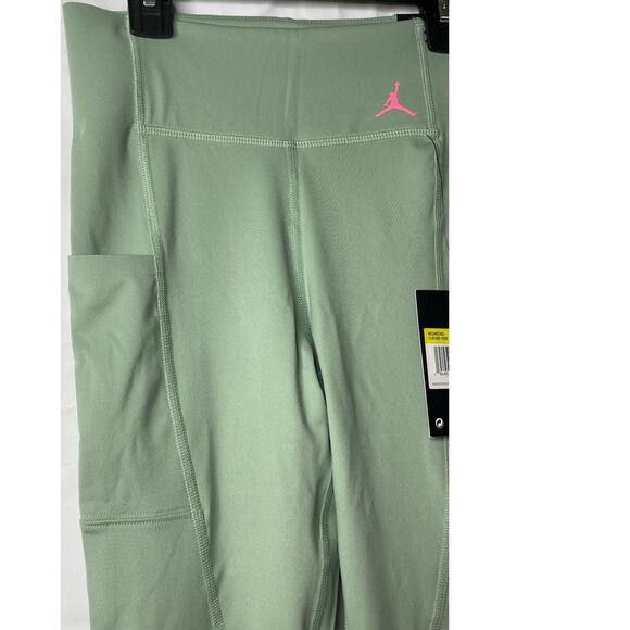 Jordan Women's Essential Tight Fit 7/8 Legging In Steam &  Sunset Pulse Small‎ - Picture 10 of 13